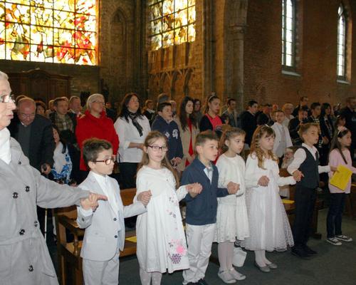1504_1ères communions (Ecole Ste-Union) 45