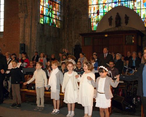 1504_1ères communions (Ecole Ste-Union) 46