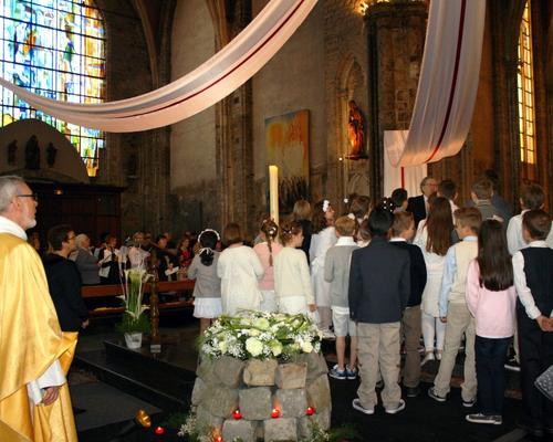 1504_1ères communions (Ecole Ste-Union) 65