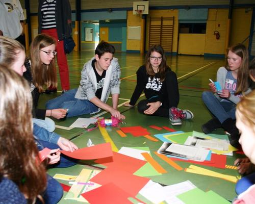 atelier marque-page pour personnes agées