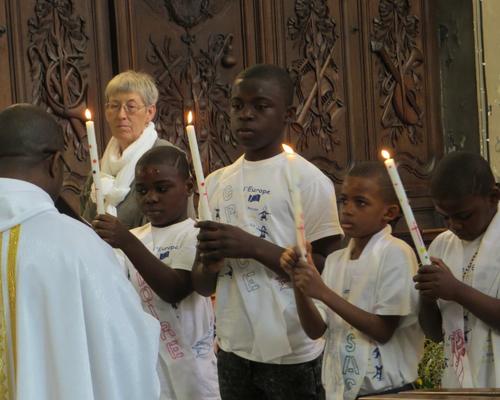 Baptemes d'enfants Paques 2015 35