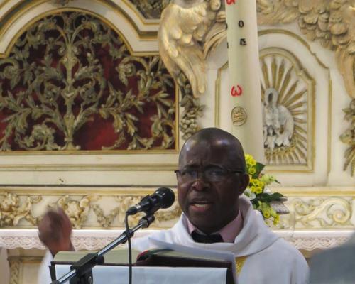 2015baptemesPAQUES stFrancValESCAUT (17)