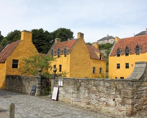 B Village de Culross