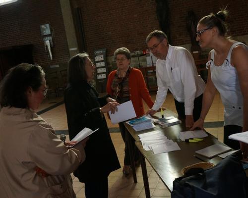 le comité d'acueil : Annie, Bernard et Emilie.