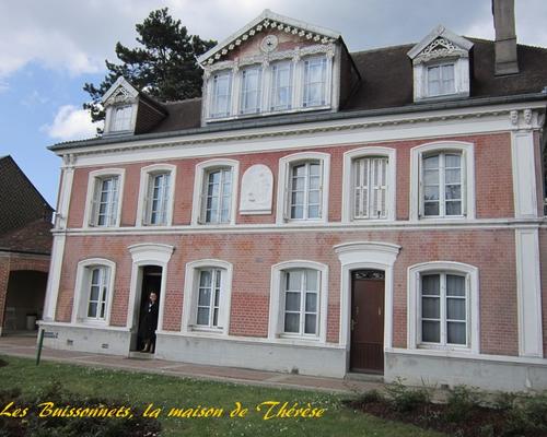 07.-. Les Buissonnets
