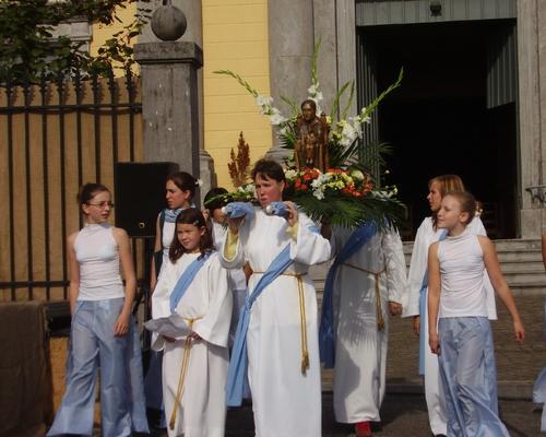 Procession à TONGRE