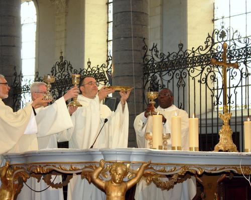 1506_Fête du St-Sacrement 39