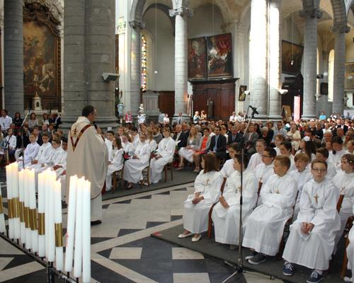 1506_Profession de foi (St-Jean 2) 34