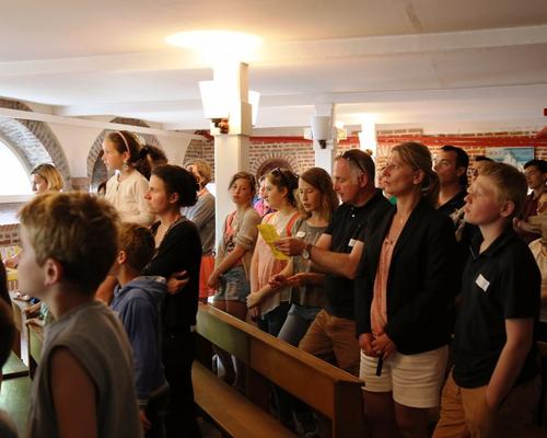 Messe, une partie de l'assemblée