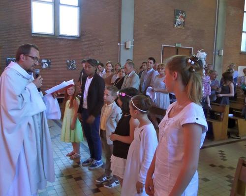 Images - Stald - Bapte#mes des enfants en a#ge sco