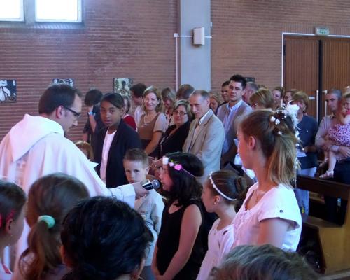 Images - Stald - Bapte#mes des enfants en a#ge sco