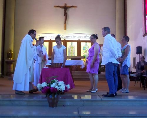 Images - Stald - Bapte#mes des enfants en a#ge sco