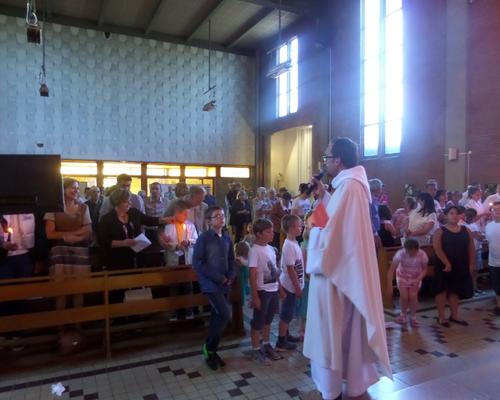 Images - Stald - Bapte#mes des enfants en a#ge sco