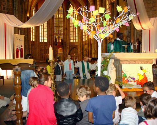 1506_Messe des petits chez les grands 37