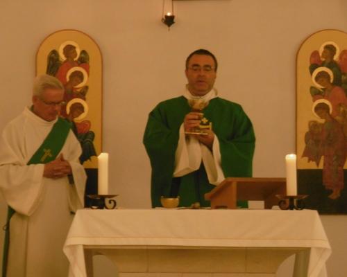 Pendant la messe (2)