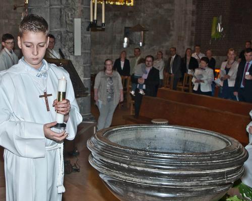 2015_06_06_10162_DSC_1583St-Gery_Communio