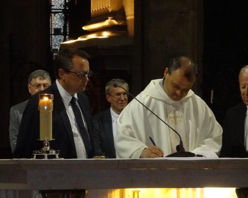 signature sur le registre