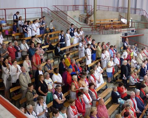 Lourdes2015-messeaccueil 37
