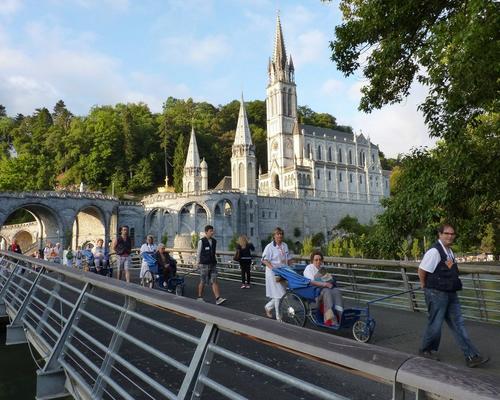 Lourdes2015-messeaccueil 48