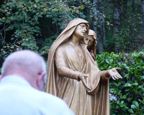 Lourdes2015_chemin-croix 7