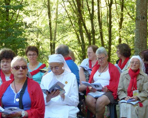 Lourdes2015_messe-cite-saint-pierre 11