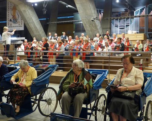 Lourdes2015_sacrement-malades 6