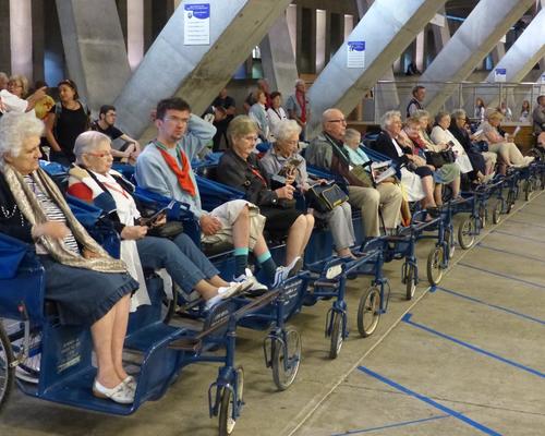 Lourdes2015_sacrement-malades 11