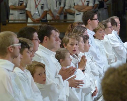 Lourdes2015_sacrement-malades 55