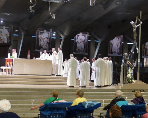 Lourdes2015_sacrement-malades 58