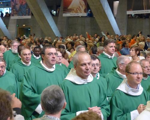 Lourdes2015_messe-internationale 17