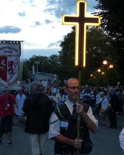 Lourdes2015_procession-mariale 11