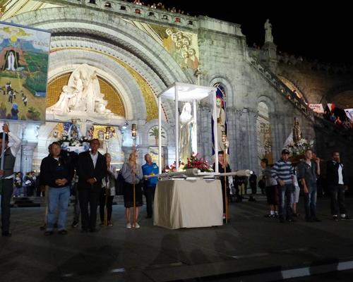 Lourdes2015_procession-mariale 32