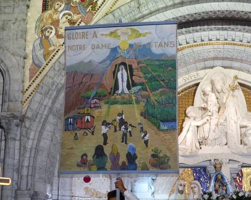 Lourdes2015_procession-mariale 33