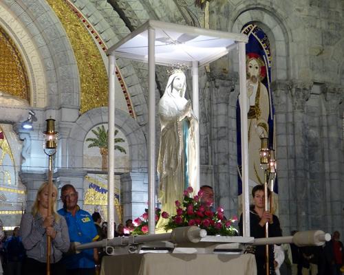 Lourdes2015_procession-mariale 34