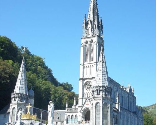 Basilqiue Lourdes