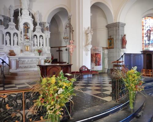 L'église St Amand et son nouvel autel