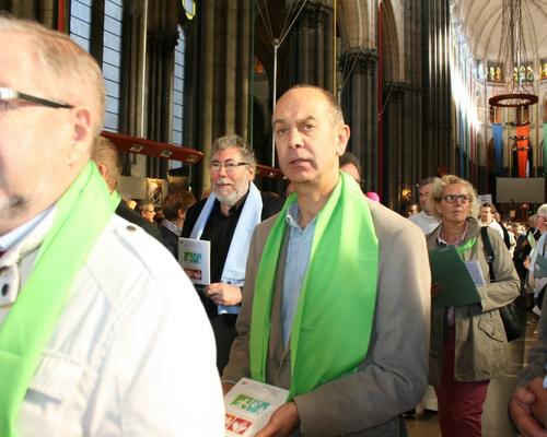 1509_Assemblée litugique en province 15
