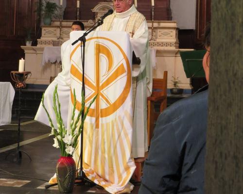 ALLELUIA Gloire à Toi Seigneur pour ta Parole lue par l'Abbé Jean-Paul Jette