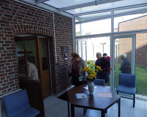 ...Salle paroissiale réaménagée pour continuer à assurer L'accueil de tous...