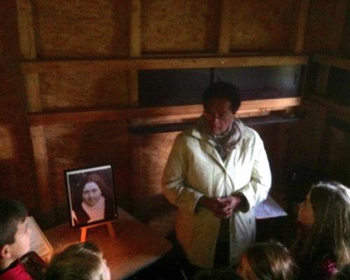 Moine, une vie consacrée à Jésus dans la prière et la vie fraternelle