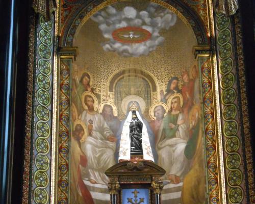 2. Notre Dame de Liesse