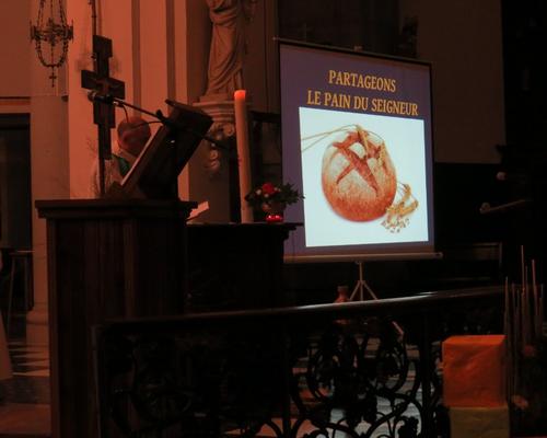 2015 HergniesMesseFamillesStFrancEsc 17-10 (34)