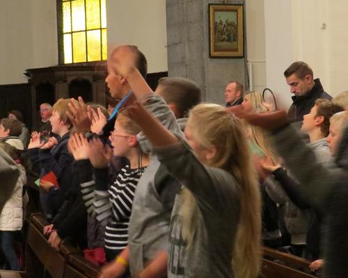 2015 HergniesMesseFamillesStFrancEsc 17-10 (38)