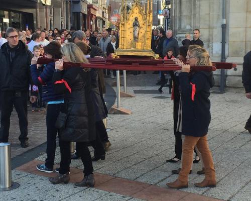 Benediction stele Nouvelle Confrerie 1 nov 2015 07