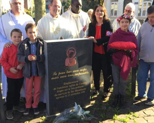 Benediction stele Nouvelle Confrerie 1 nov 2015 18