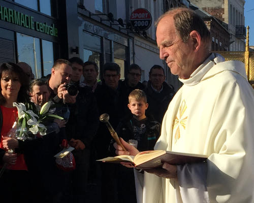 Benediction stele Nouvelle Confrerie 1 nov 2015 00