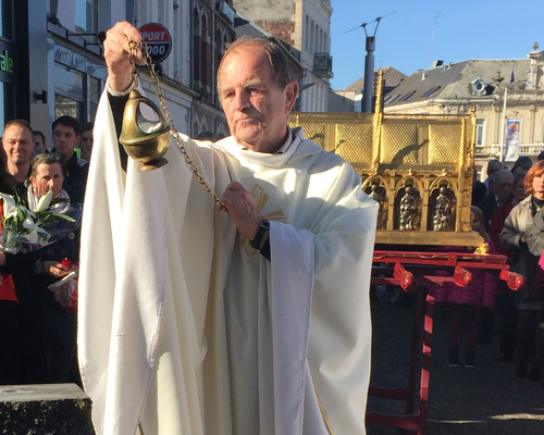 Benediction stele Nouvelle Confrerie 1 nov 2015 00
