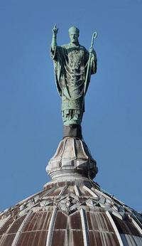 statue-St martin de tours