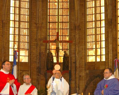1511_Messe pour les victimes de toutes les guerres