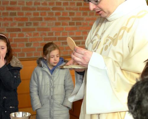 1511_Caté-messe 36